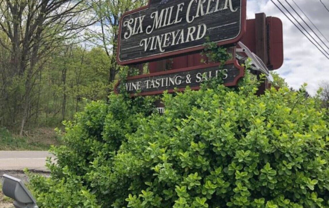 Photo of Outdoor in Caroline