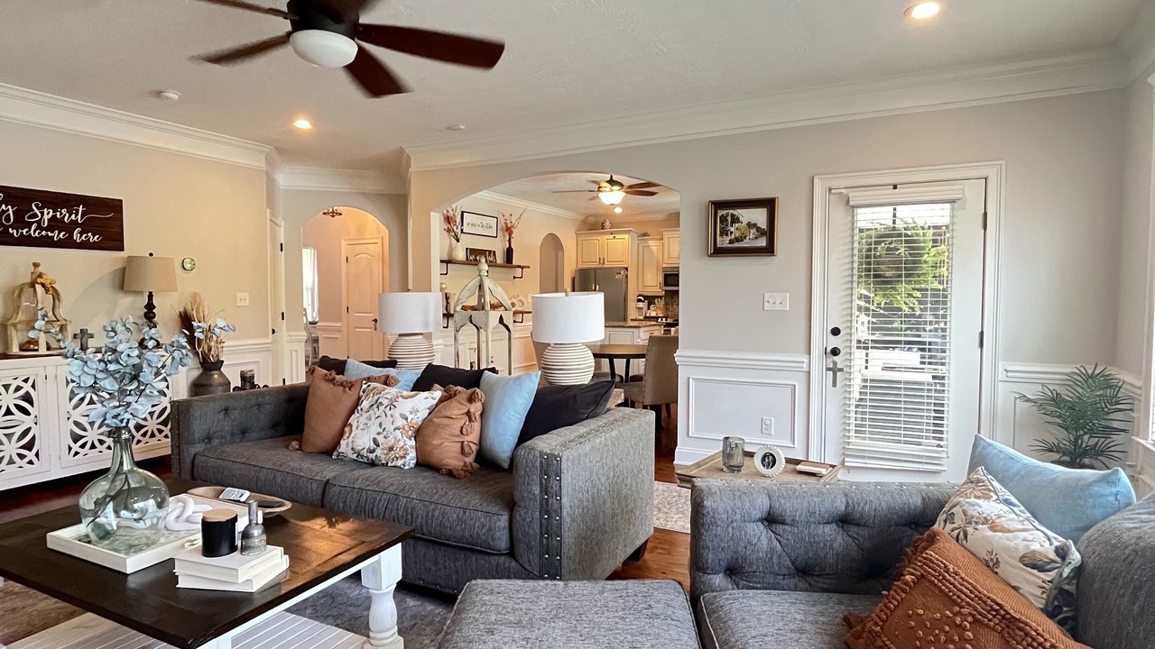 Photo of Livingroom in Riverwood Plantation