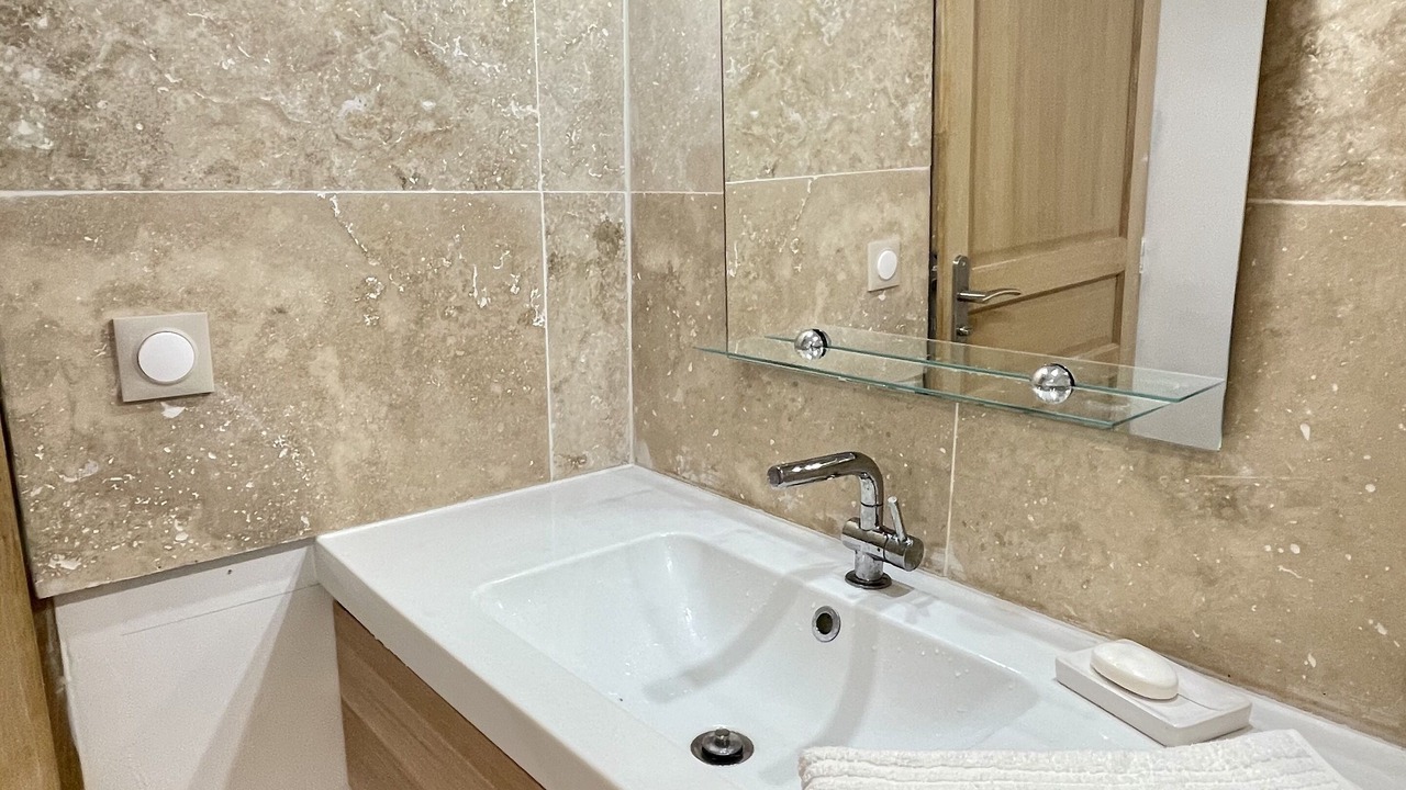 Photo of Bathroom in Cassagnes