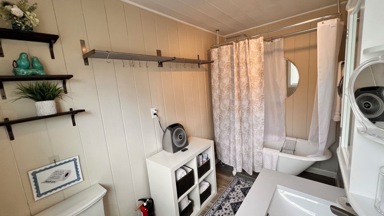 Photo of Others in El Sobrante