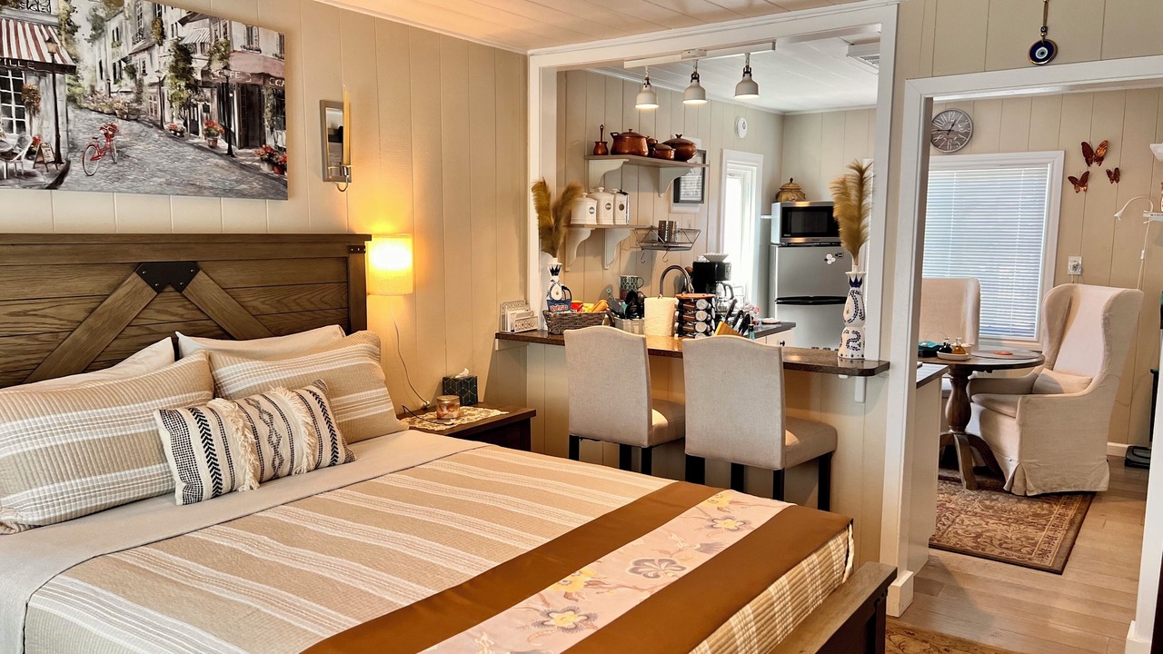 Photo of Bedroom in El Sobrante