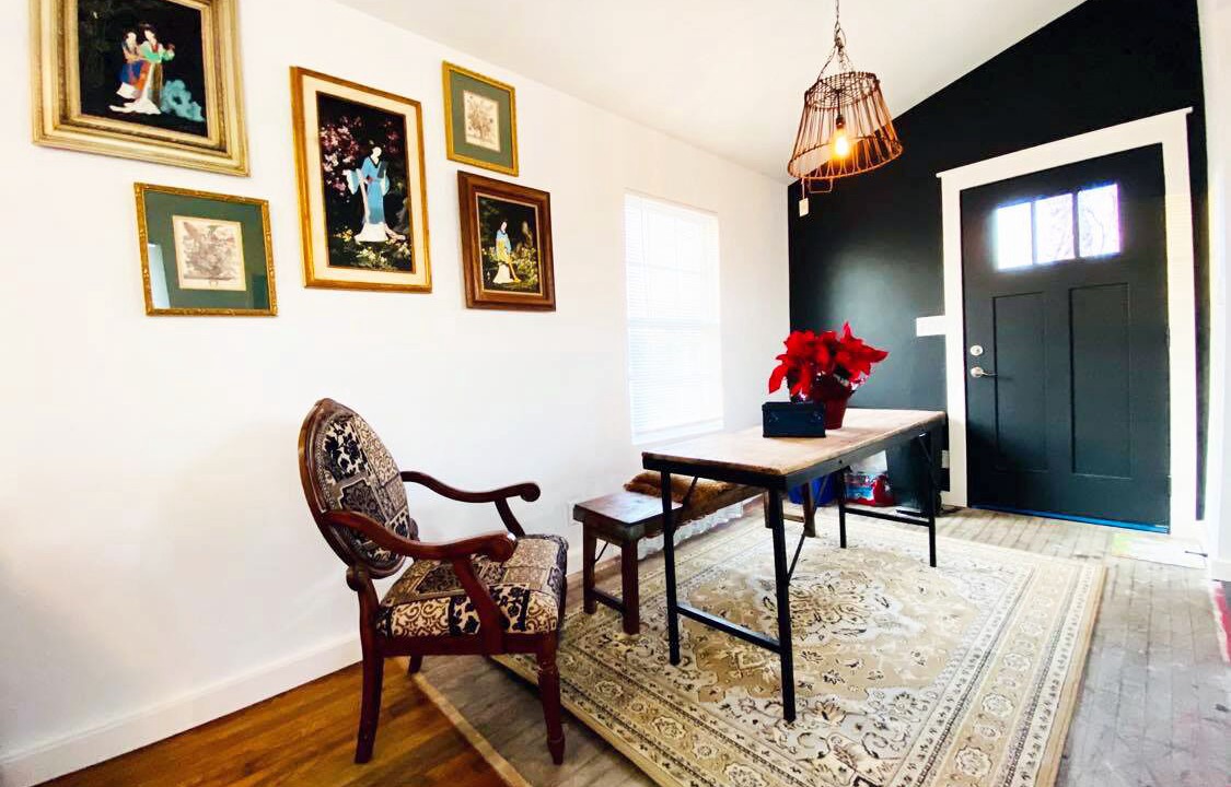 Photo of Livingroom in Southside