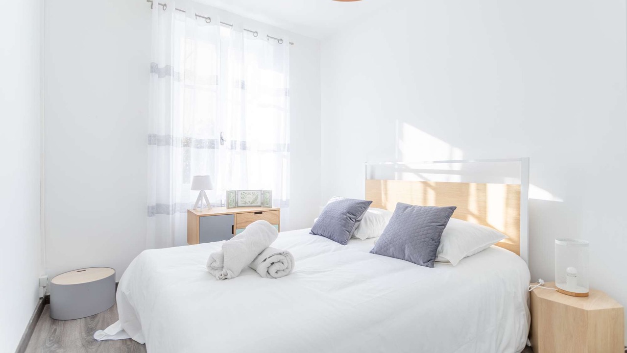 Photo of Bedroom in 4th Arrondissement