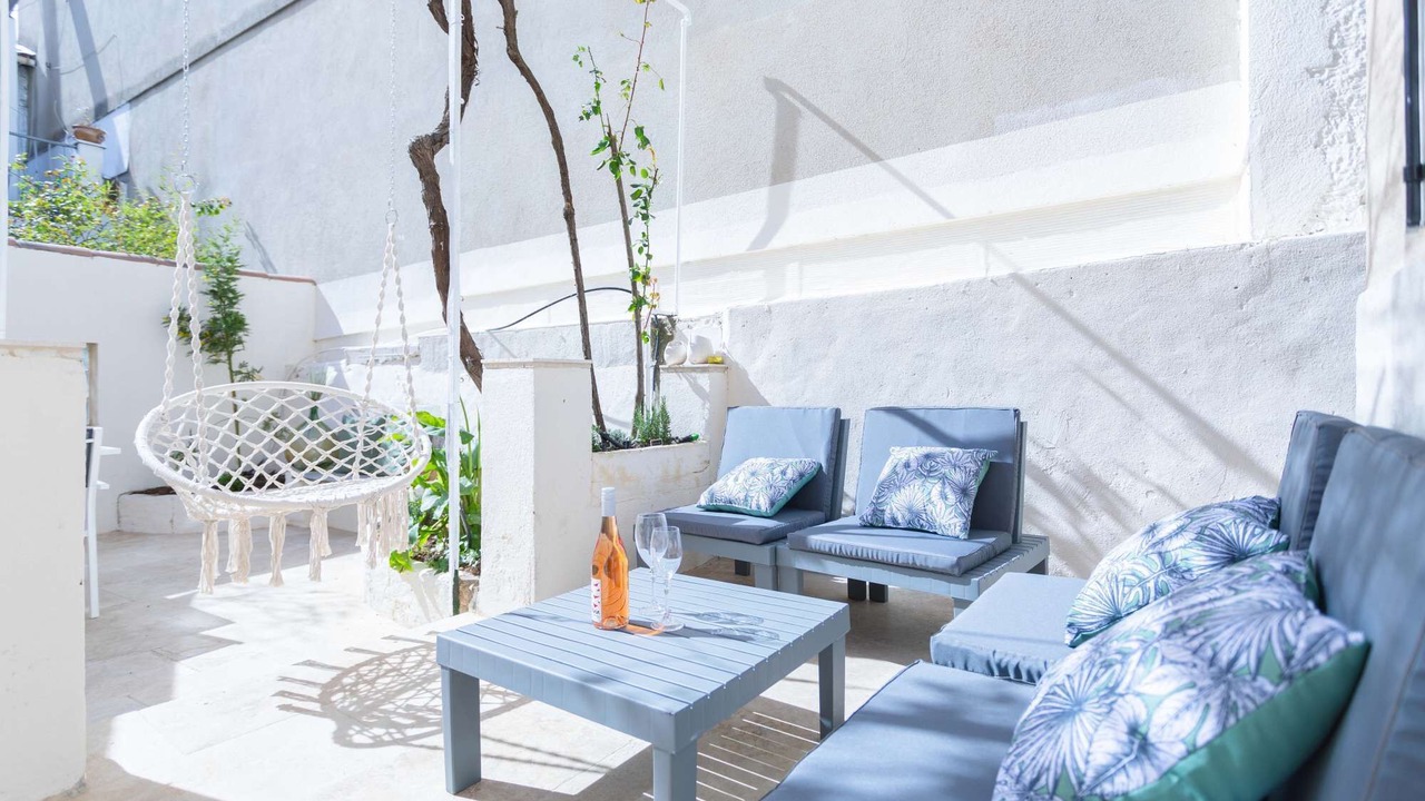 Photo of Patio Balcony in 4th Arrondissement