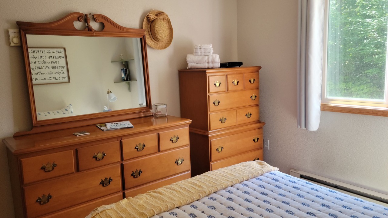 Photo of Bedroom in Northeast Michigan