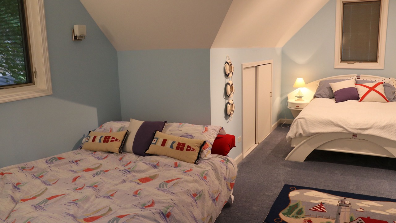 Photo of Bedroom in Delavan Lake