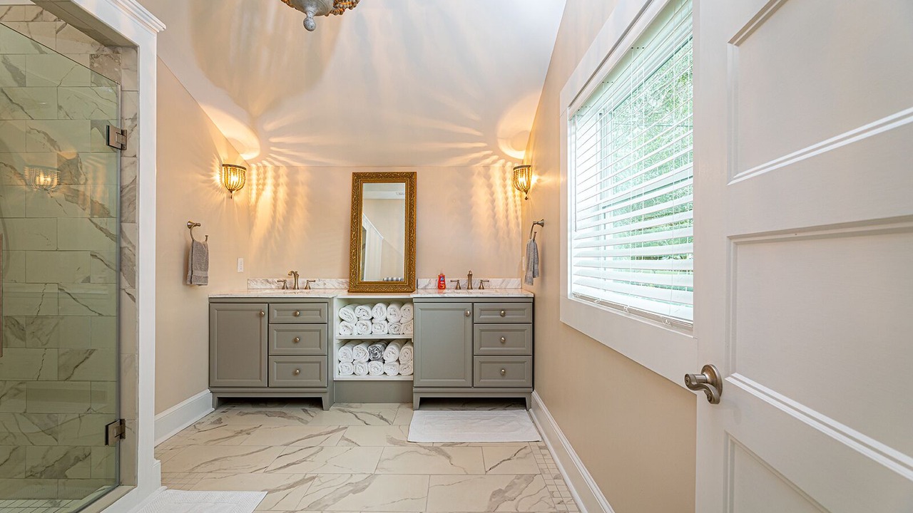 Photo of Bathroom in Salter Path
