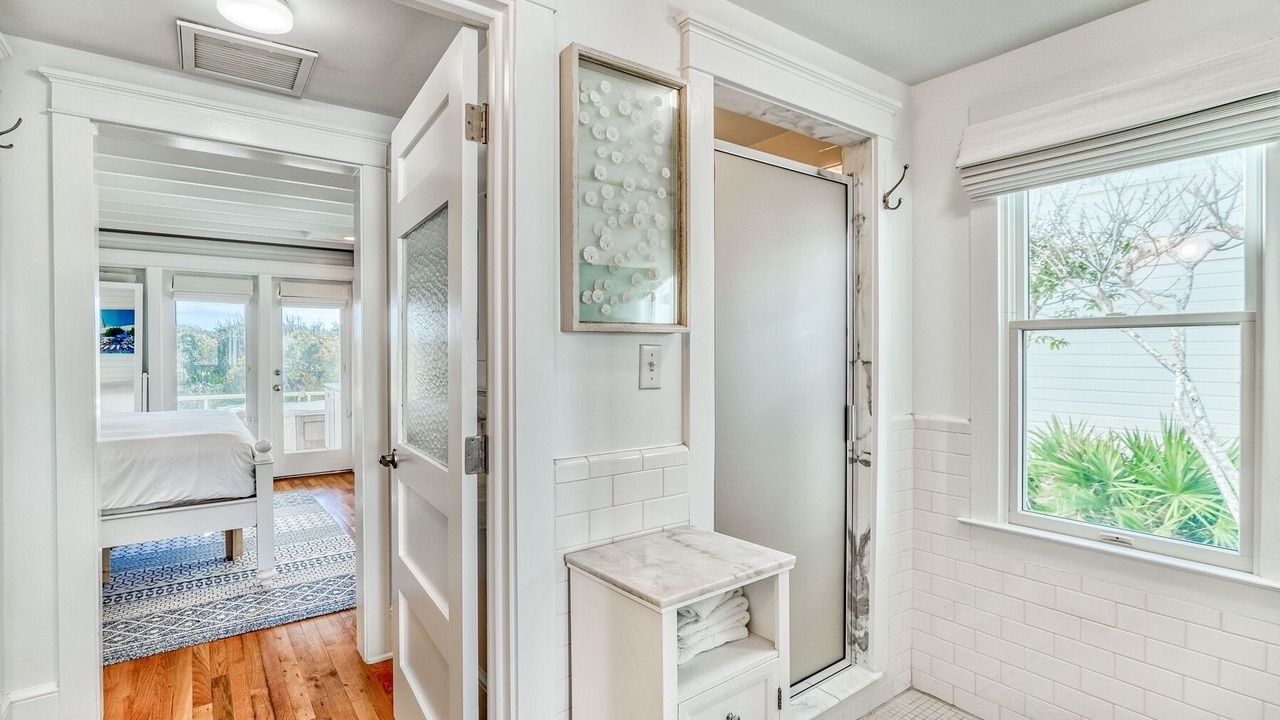 Photo of Bedroom in Seaside