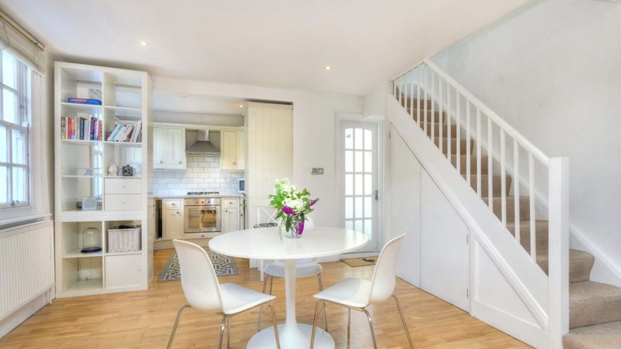 Photo of Others in Seven Dials