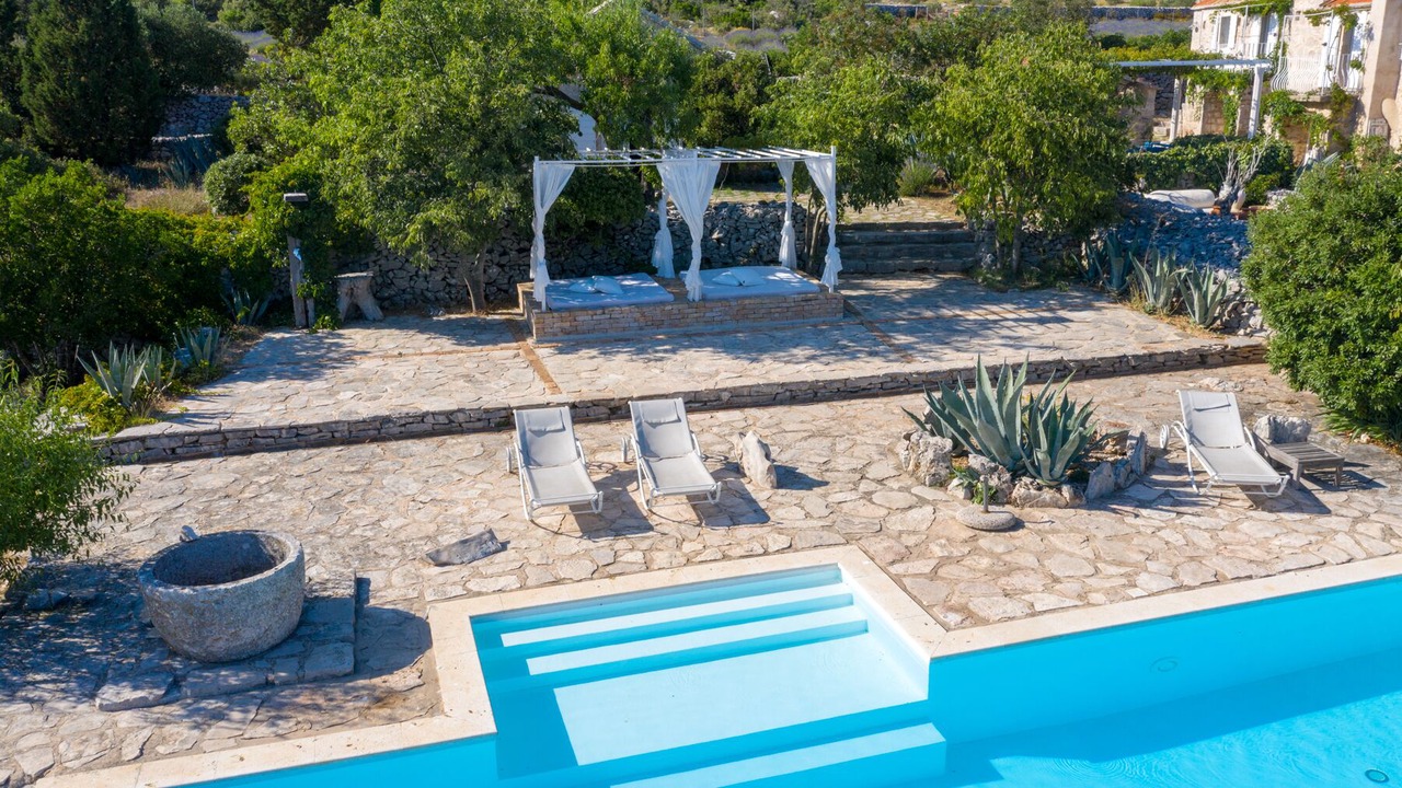 Photo of Outdoor in Zavala