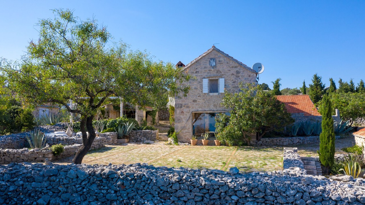 Photo of Outdoor in Zavala