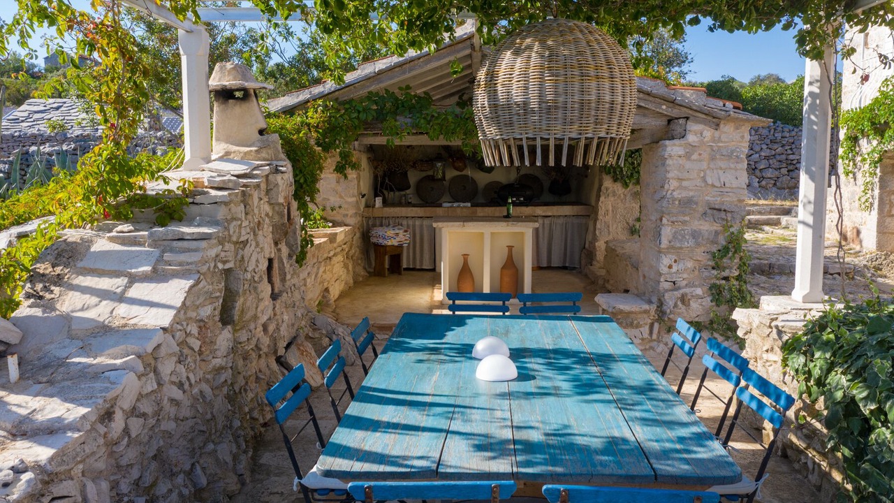 Photo of Outdoor in Zavala