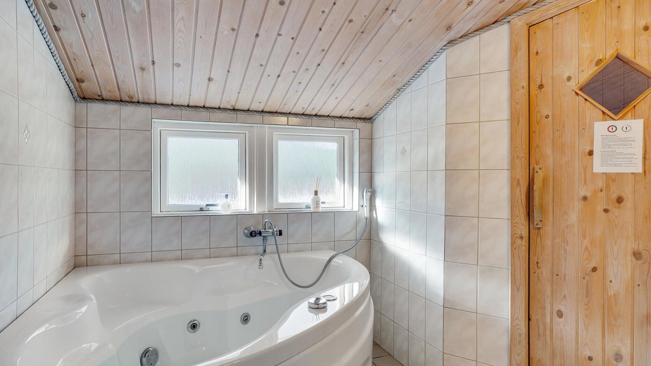 Photo of Bathroom in Sønder Vorupør