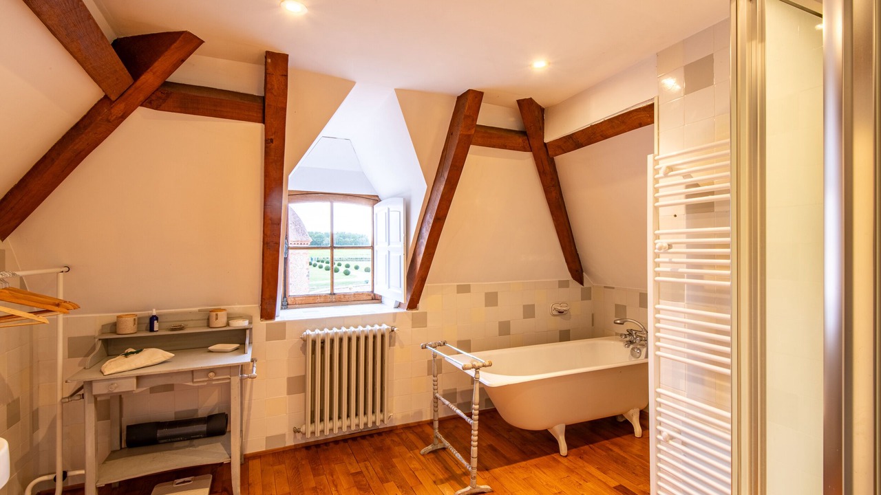 Photo of Bathroom in Chezy