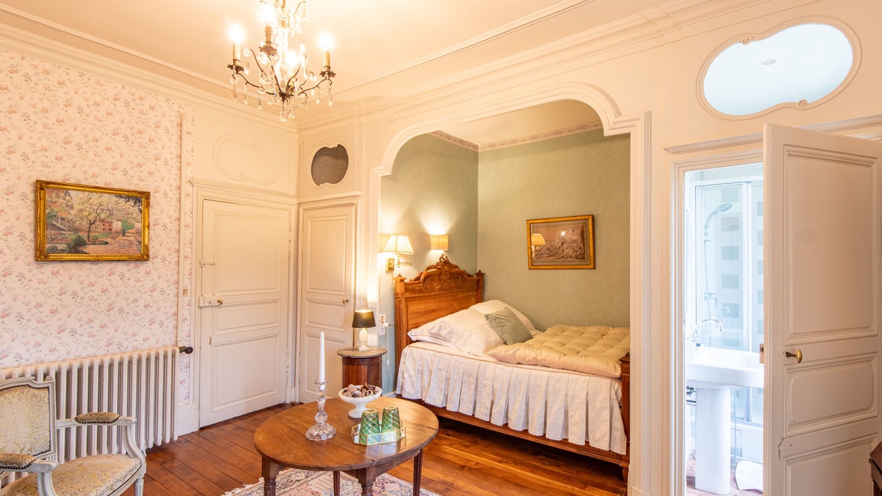 Photo of Bedroom in Chezy