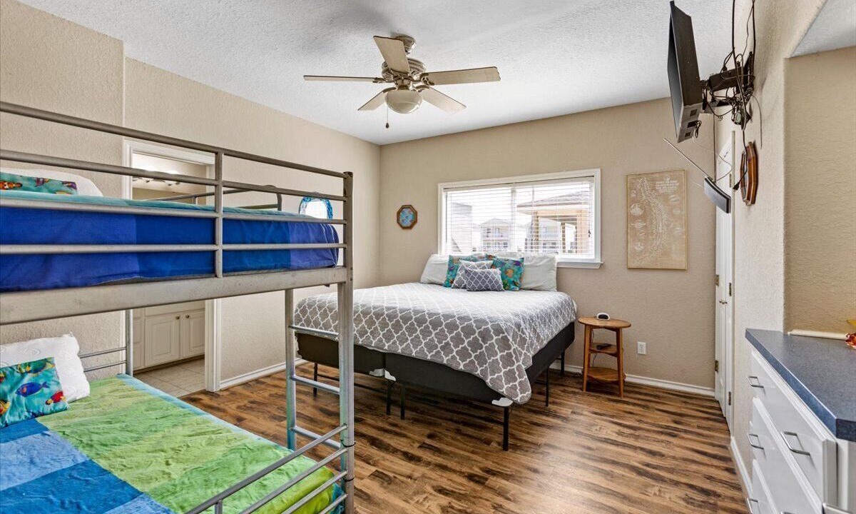 Photo of Bedroom in Surfside Beach
