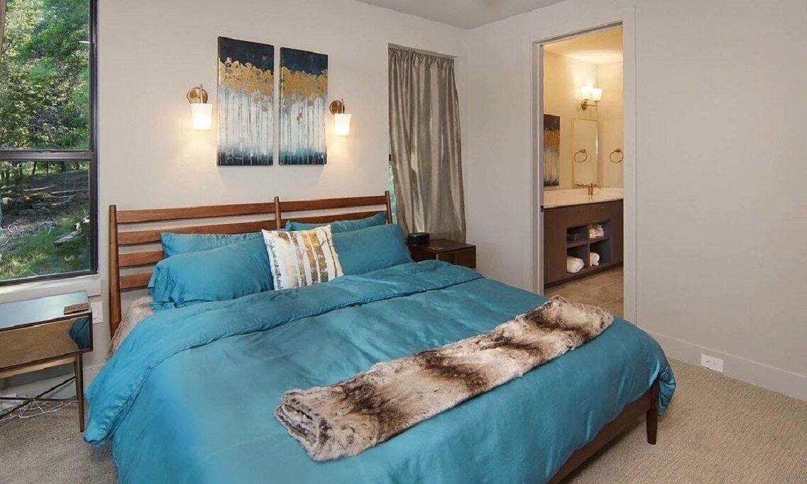 Photo of Bedroom in Graford