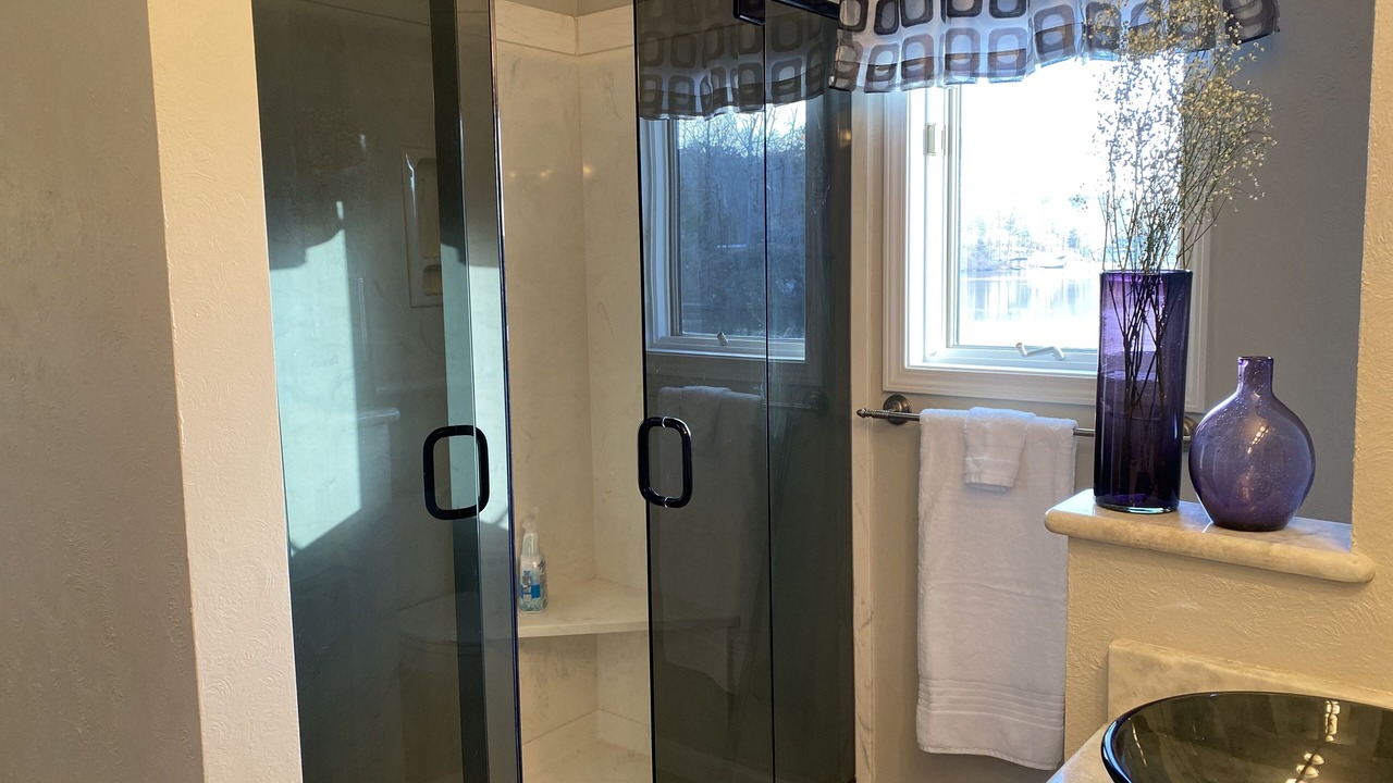 Photo of Bathroom in Hot Springs Village