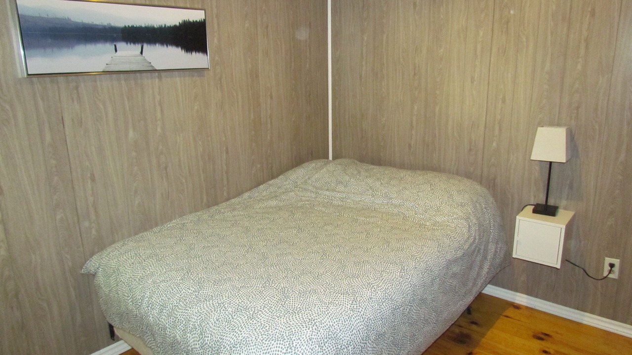 Photo of Bedroom in Sauble Beach