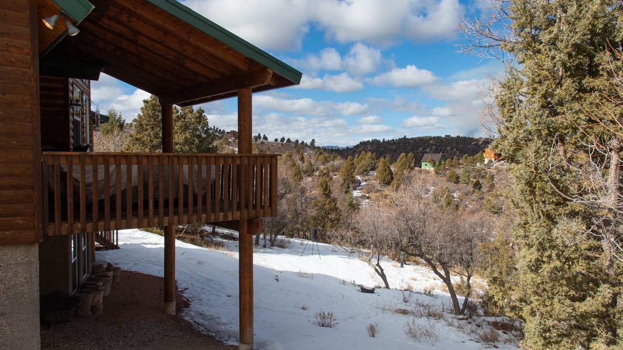 Photo of Outdoor in Mammoth Creek