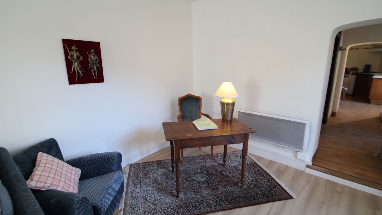 Photo of Livingroom in Le Tech