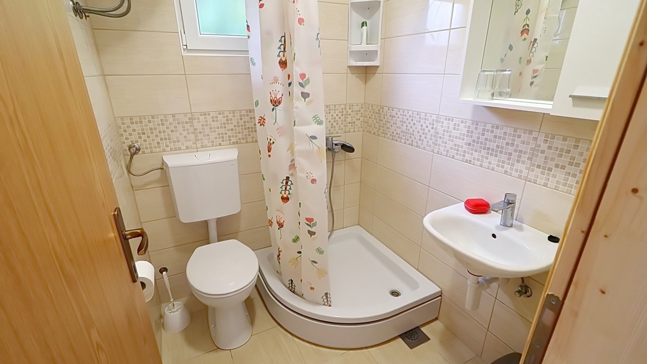 Photo of Bathroom in Polace