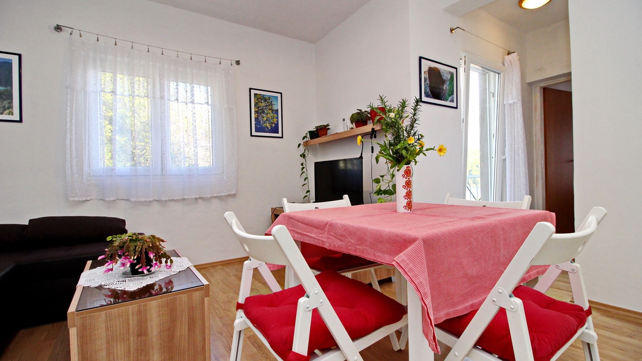 Photo of Livingroom in Polace