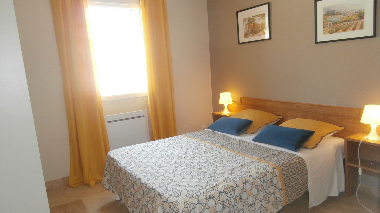 Photo of Bedroom in Saint Alban Auriolles