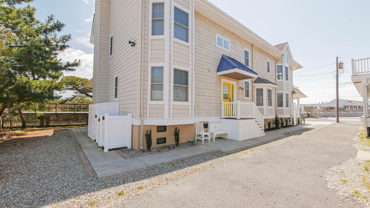 Photo of Outdoor in Avalon