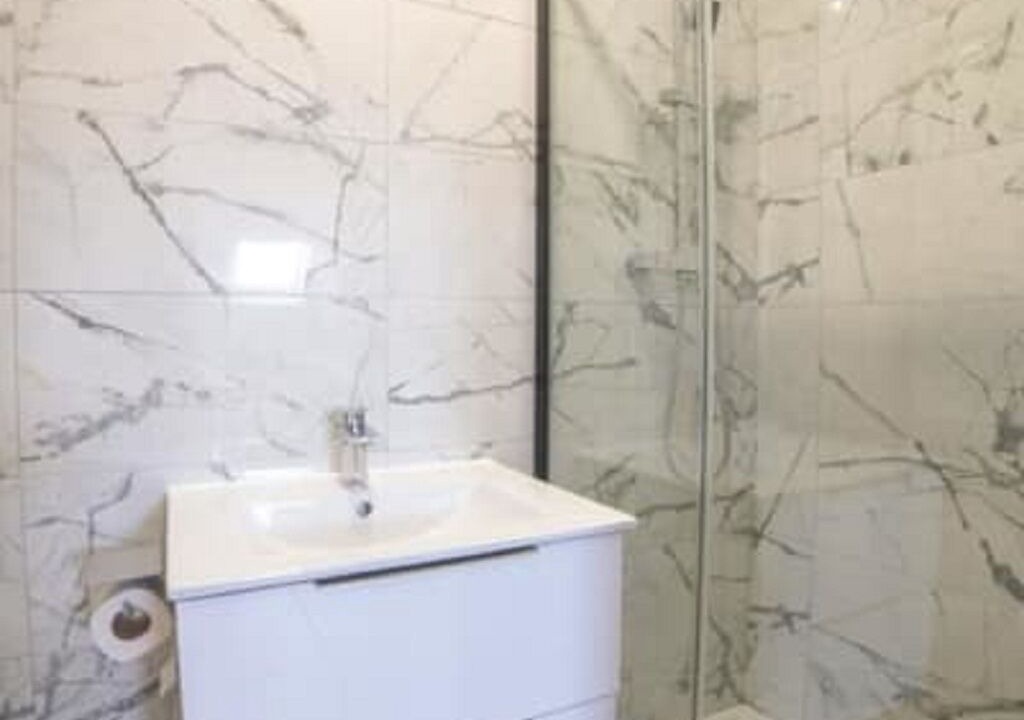 Photo of Bathroom in Trith-Saint-Leger