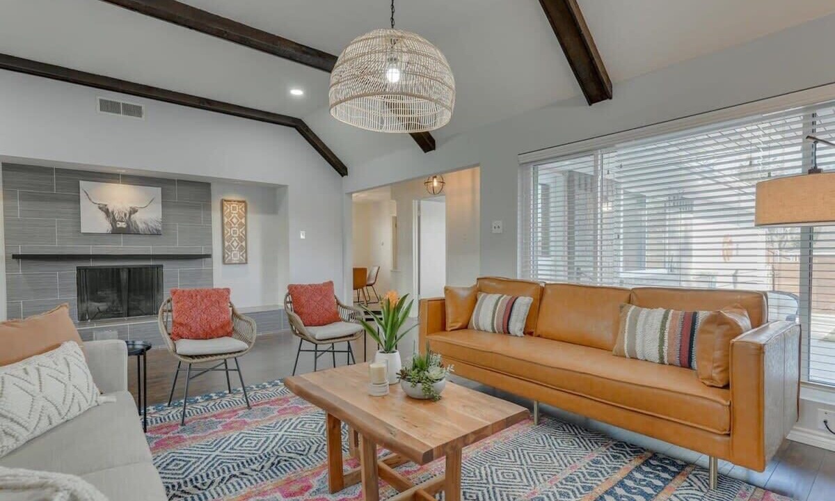 Photo of Livingroom in Garland