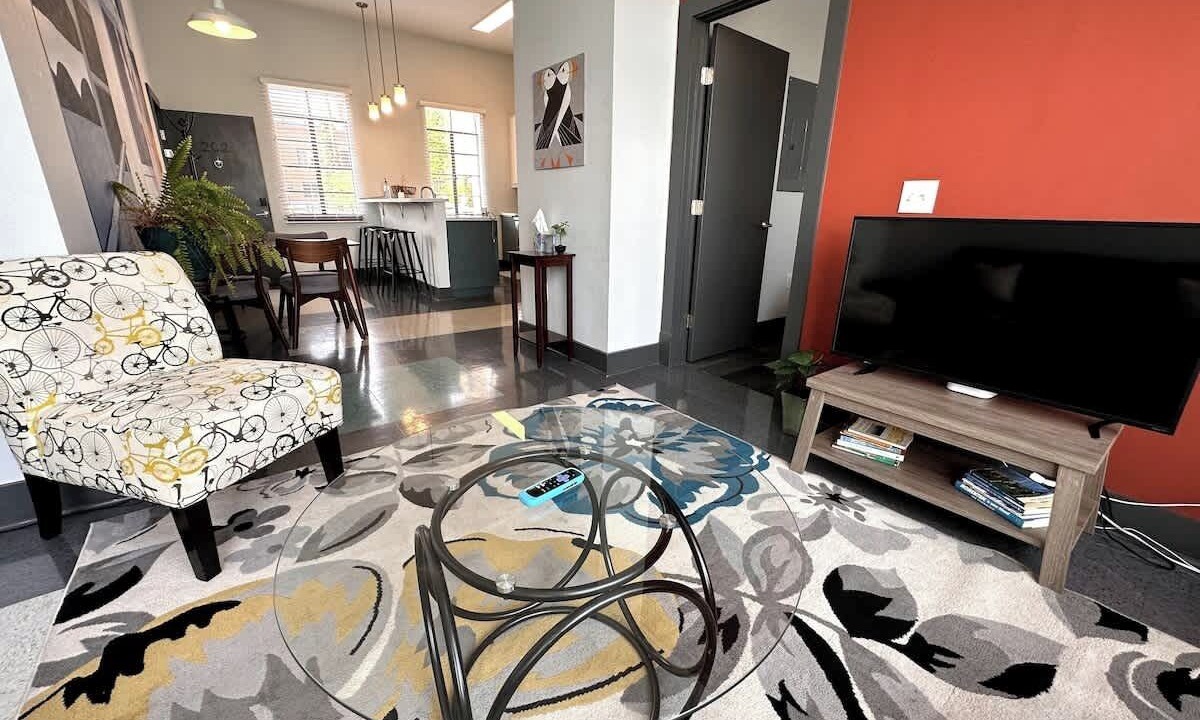 Photo of Bedroom in Roanoke
