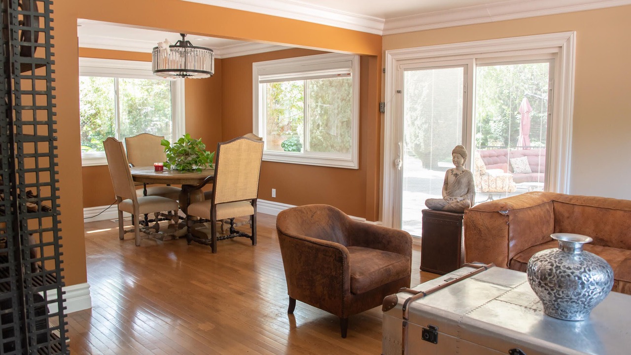 Photo of Others in Hood