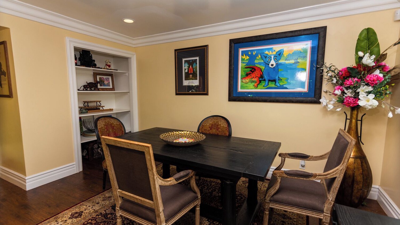 Photo of Others in Hood