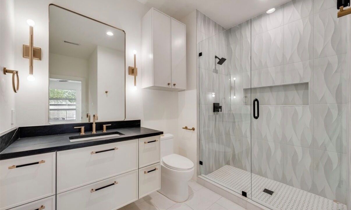 Photo of Bathroom in North Dallas