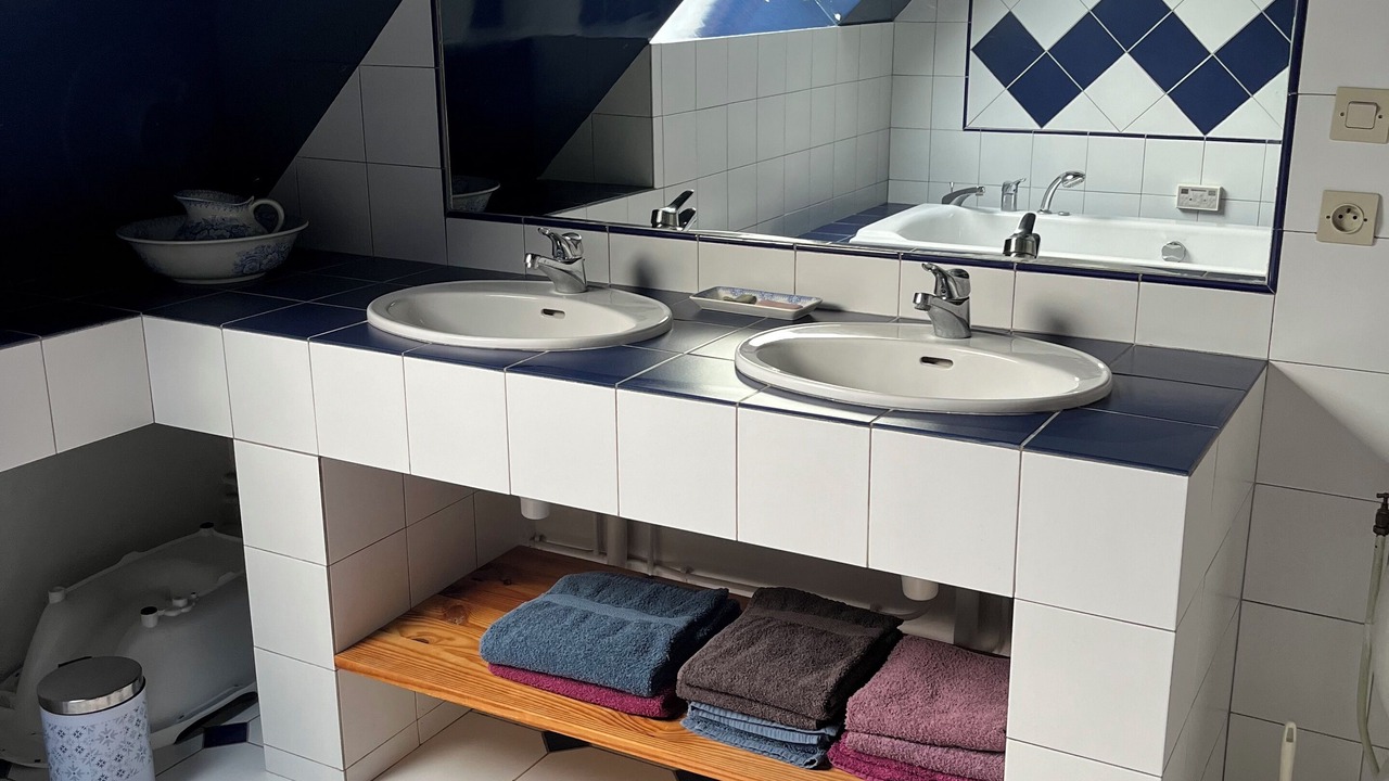 Photo of Bathroom in Paucourt