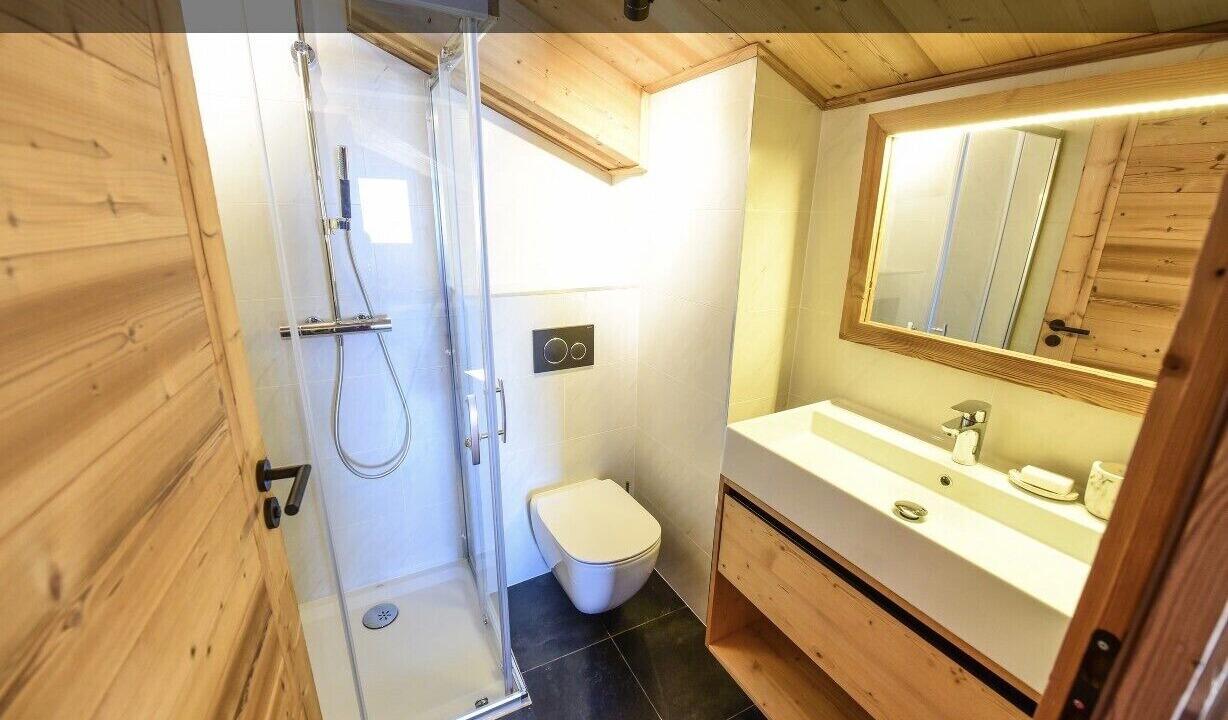 Photo of Bathroom in Cognet