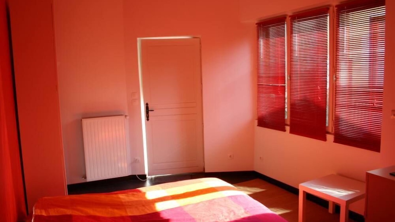 Photo of Others in Santy - La Plaine