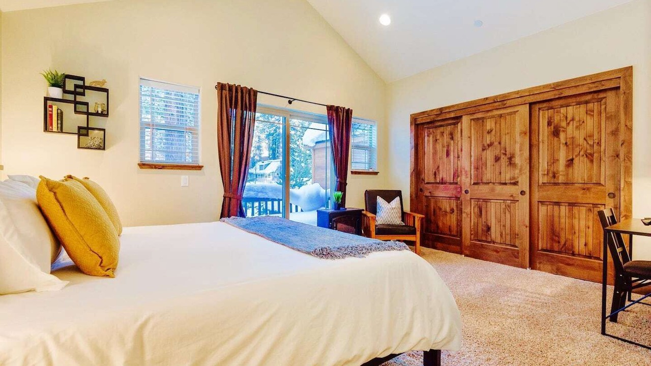 Photo of Bedroom in Kings Beach