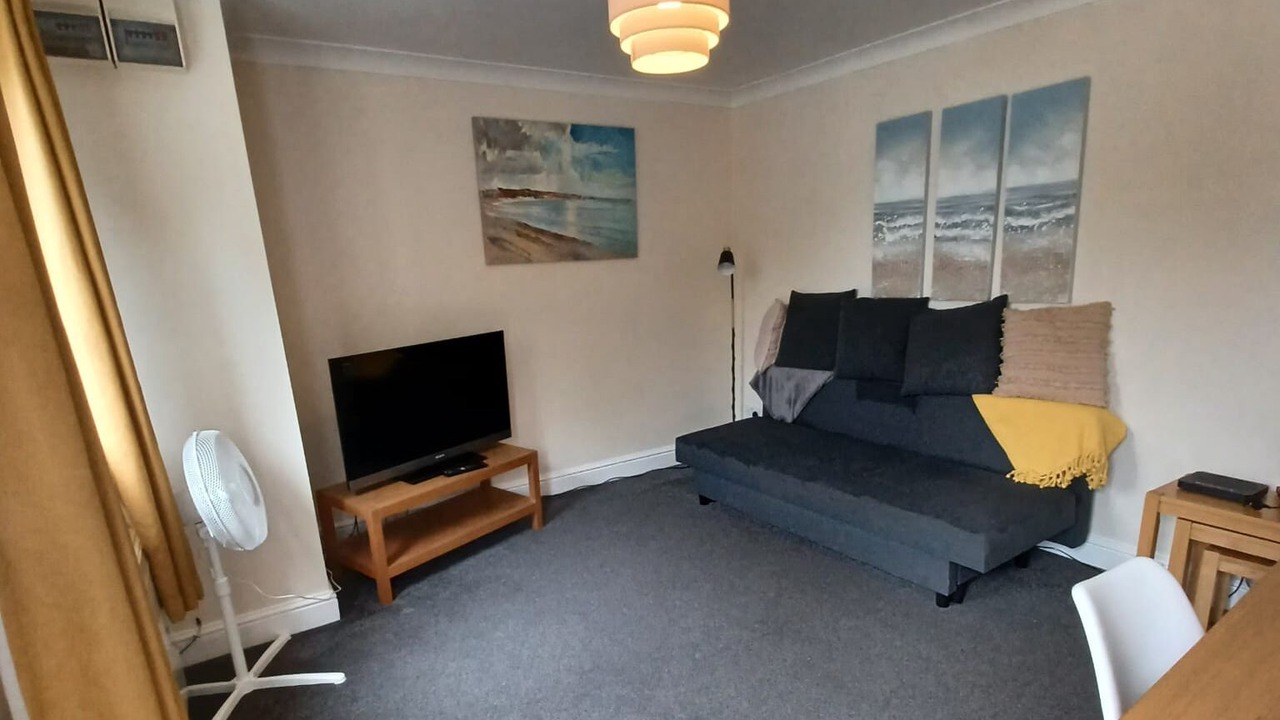 Photo of Livingroom in Shirley