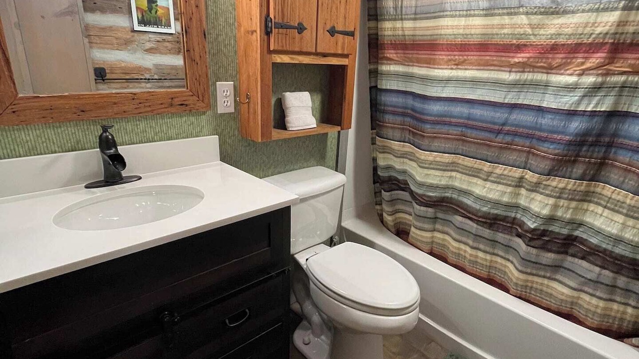 Photo of Bathroom in Wolf Laurel