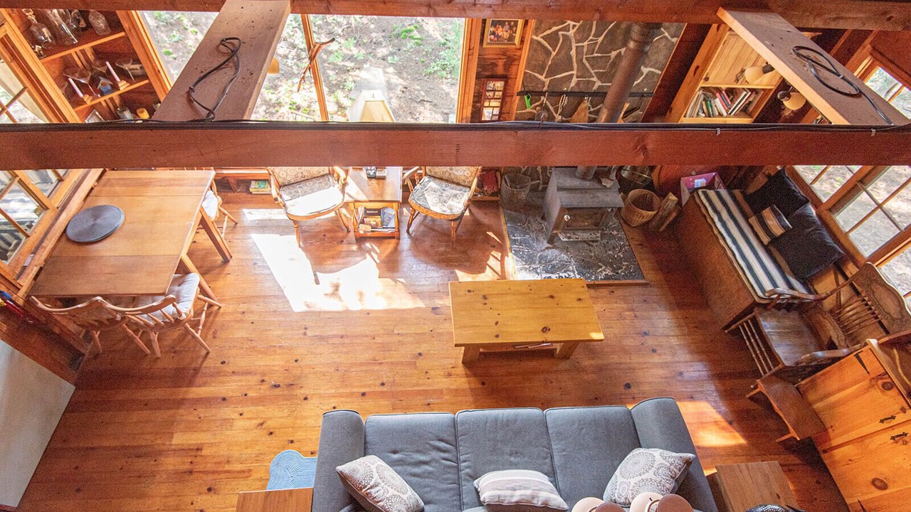 Photo of Livingroom in Broadbent