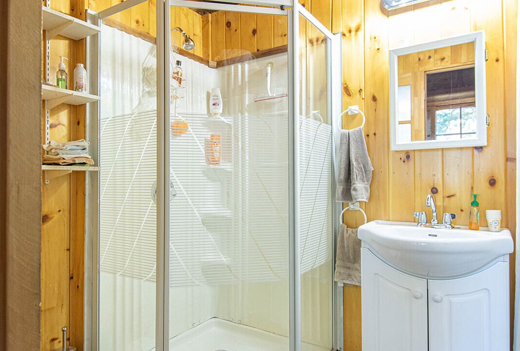 Photo of Bathroom in Broadbent