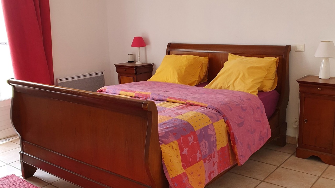 Photo of Bedroom in Boisseron