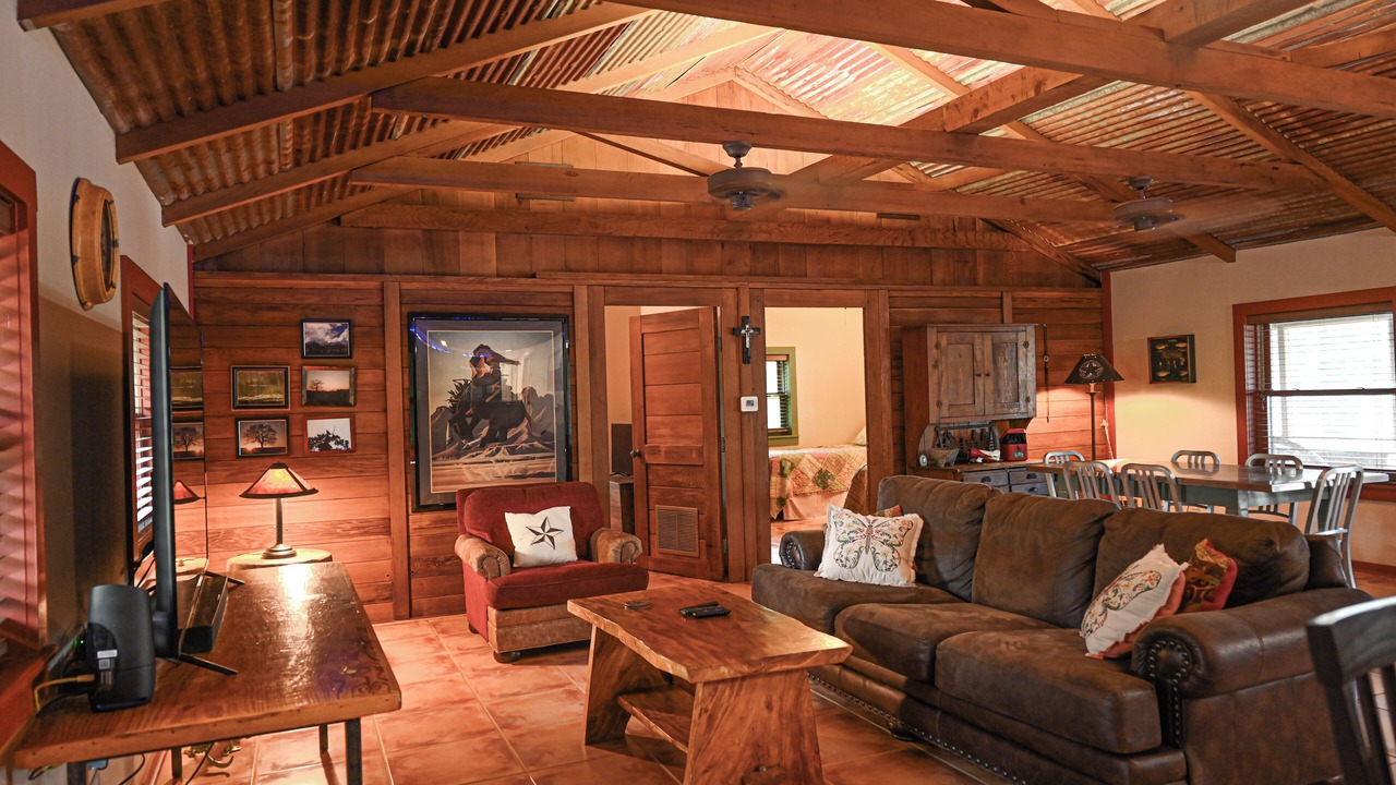 Photo of Livingroom in Edom