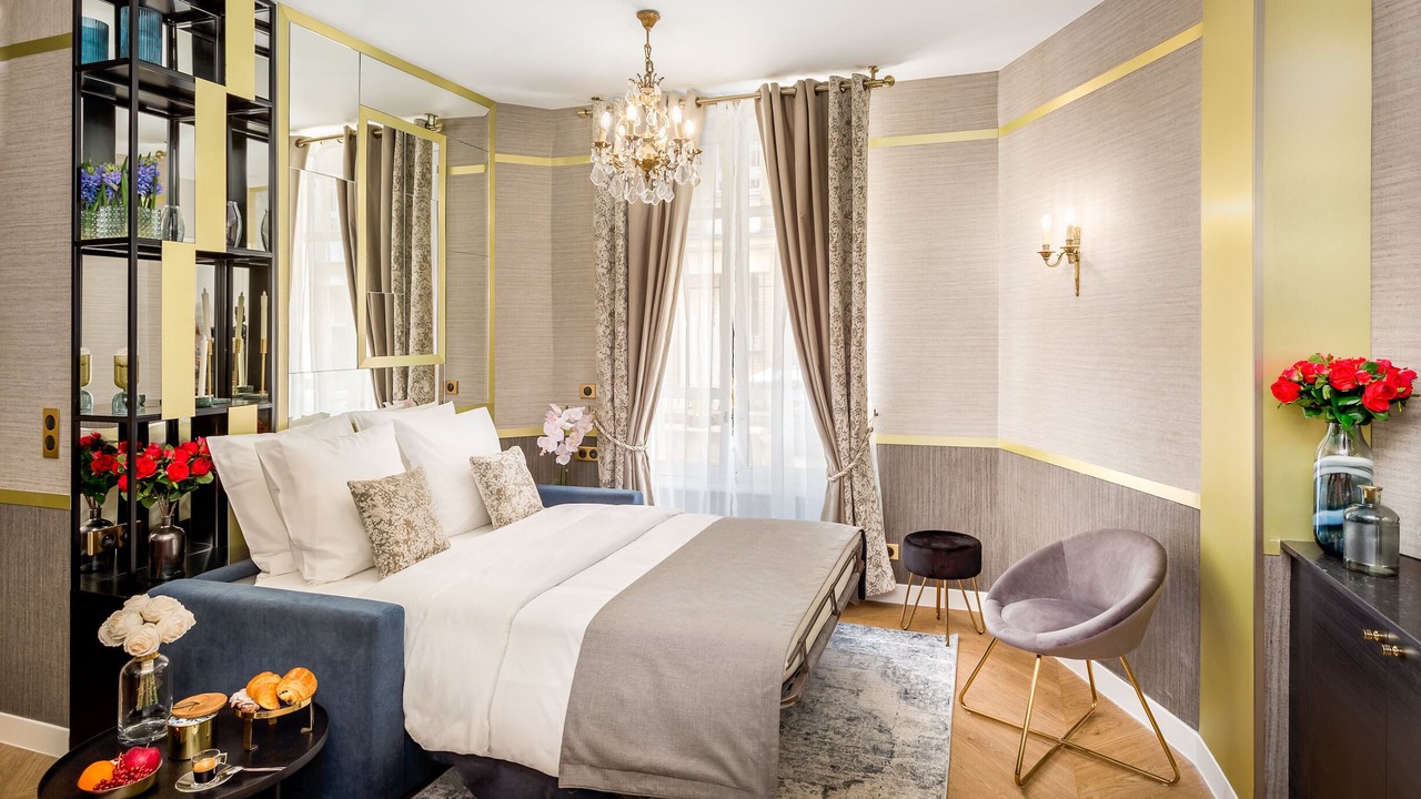 Photo of Bedroom in Faubourg Saint-Germain
