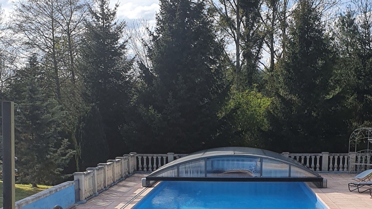 Photo of Outdoor in Courtonne-la-Meurdrac