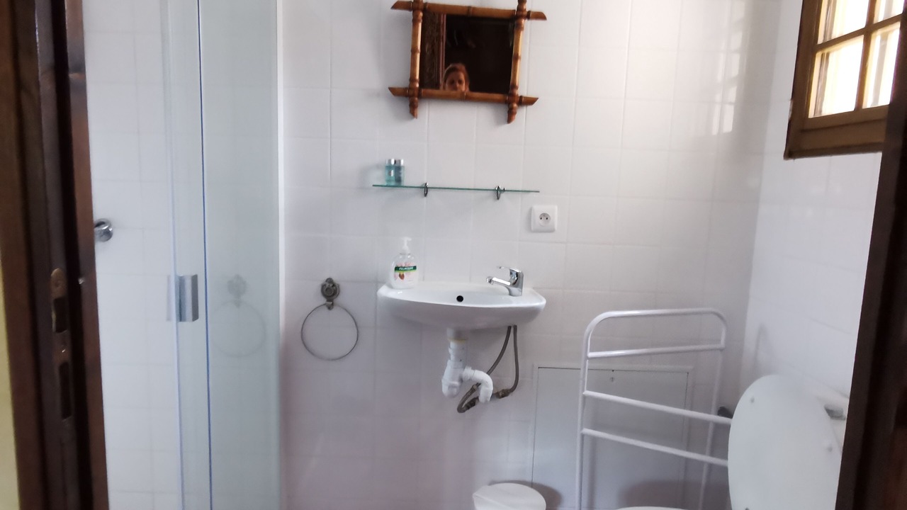 Photo of Bathroom in Courtonne-la-Meurdrac