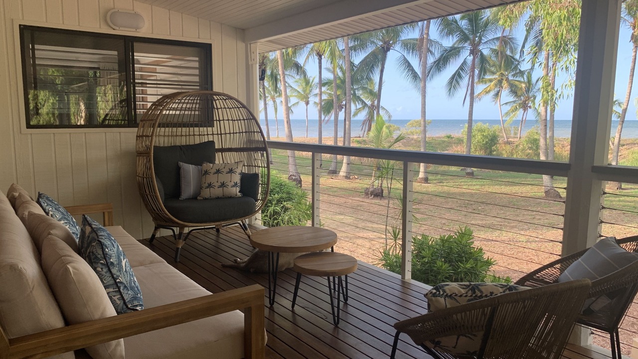 Photo of Others in Rollingstone