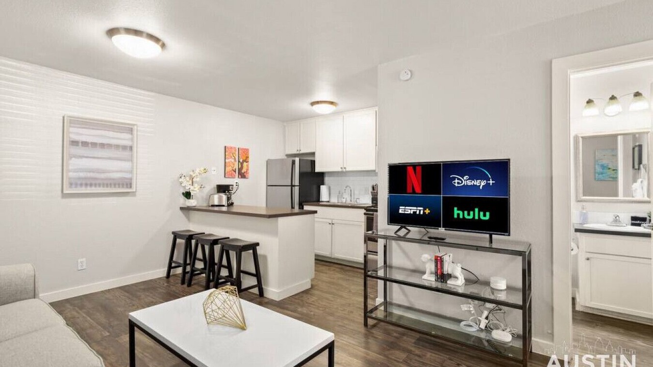 Photo of Bedroom in Barton Hills